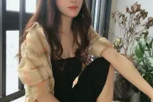 从央视一姐到车展透明人 杨澜30年的体面终究被撕碎了