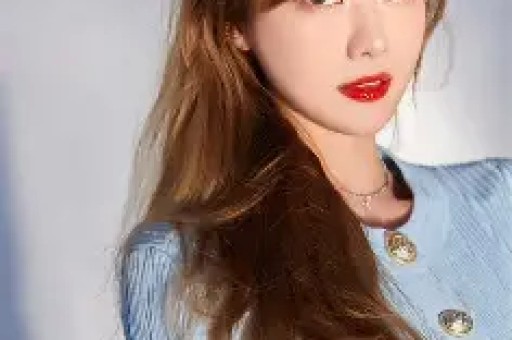 “假洋牌”优思益翻车事件：网红集体致歉背后的品牌包装术与流量陷阱