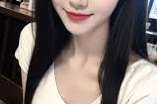 谢娜成都演唱会想看人数超35万艺人跨界为何引争议